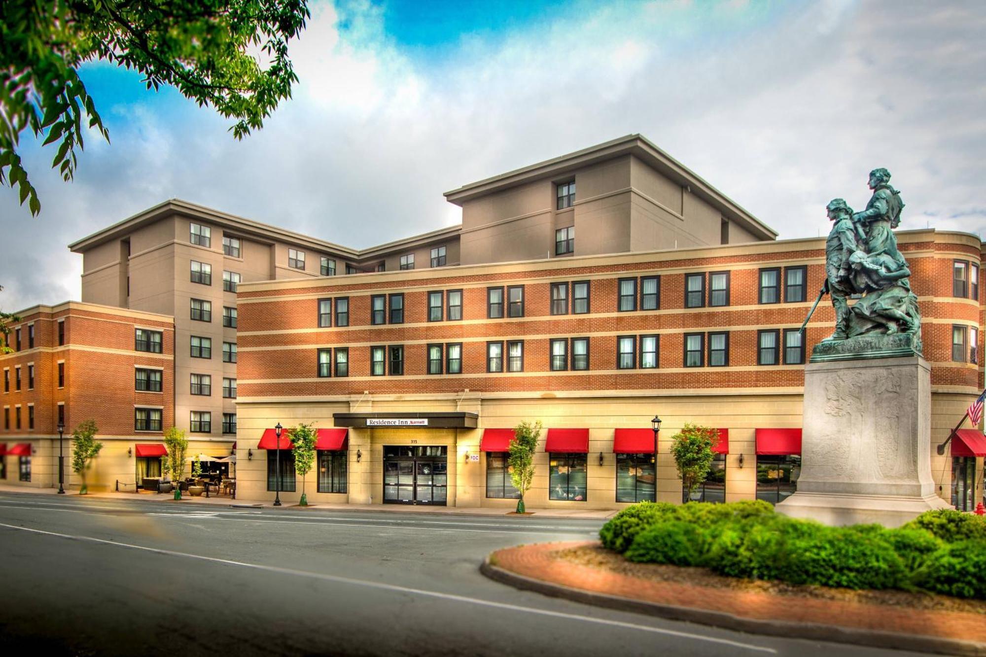Residence Inn By Marriott Charlottesville Downtown Exteriér fotografie