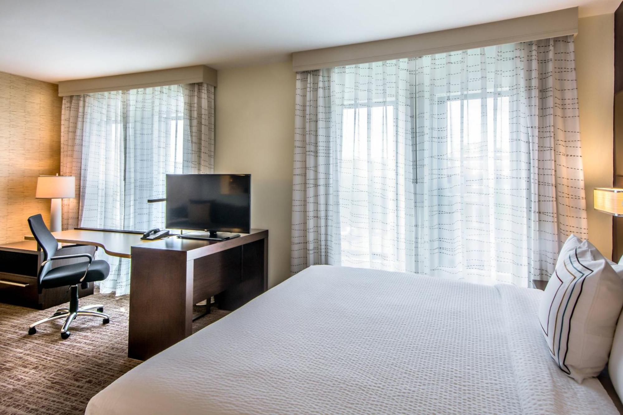 Residence Inn By Marriott Charlottesville Downtown Exteriér fotografie